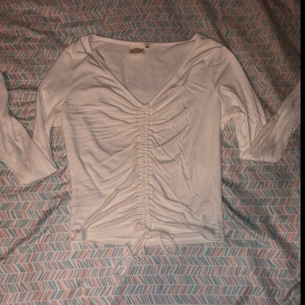 Cropped white long sleeve shirt - Picture 2 of 3
